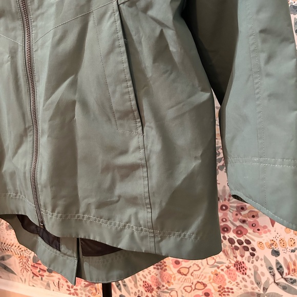 Marmot Women's Lea Long Teal Green Jacket Medium Rain Wind Casual Hooded - Picture 3 of 8